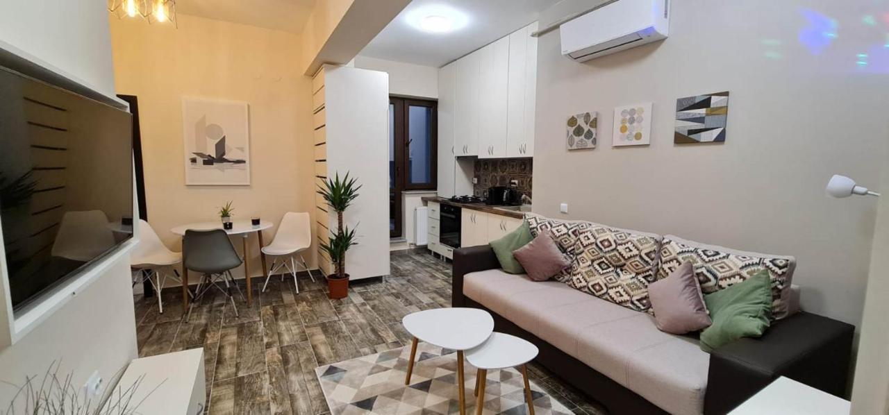 Designed like Home Apartment near Palas Mall Iasi Eksteriør bilde